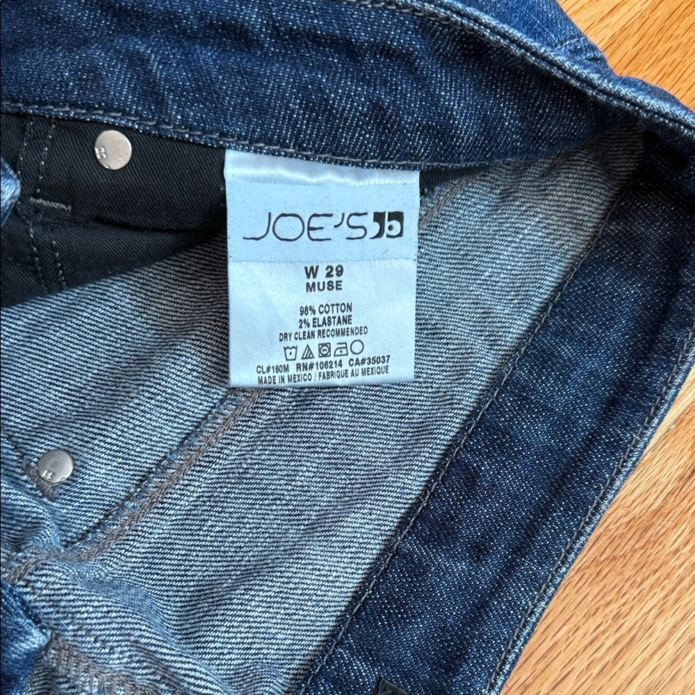 Joe's Jeans Indigo Flare Denim - Picture 4 of 6